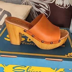 Womens Sbicca Leather Shoes Size 8